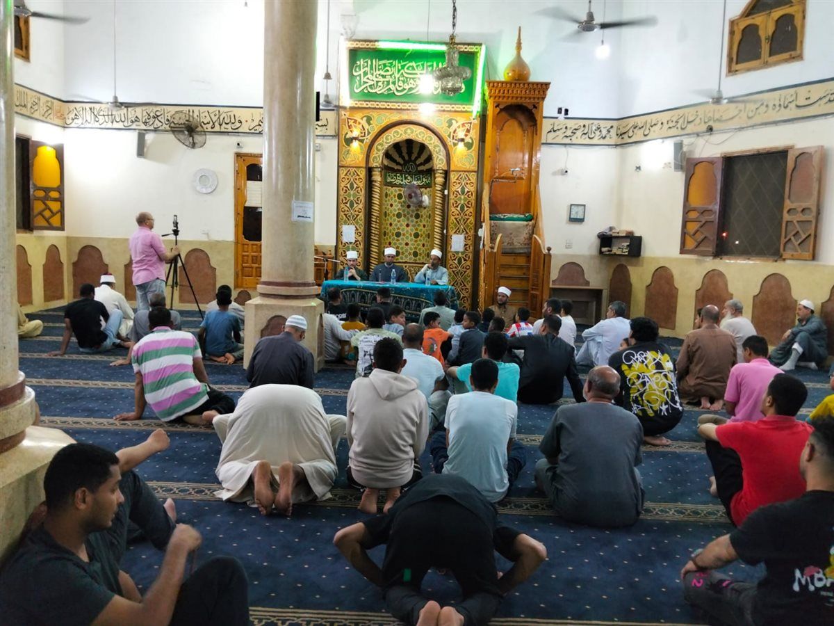 جانب من الاحتفالات،فيتو