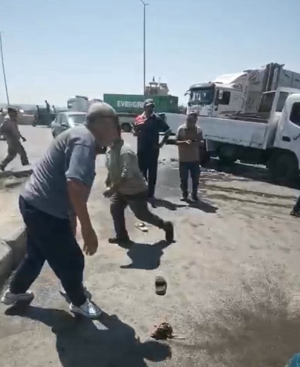 إصابة مدير إشغالات حي العجمي بـ