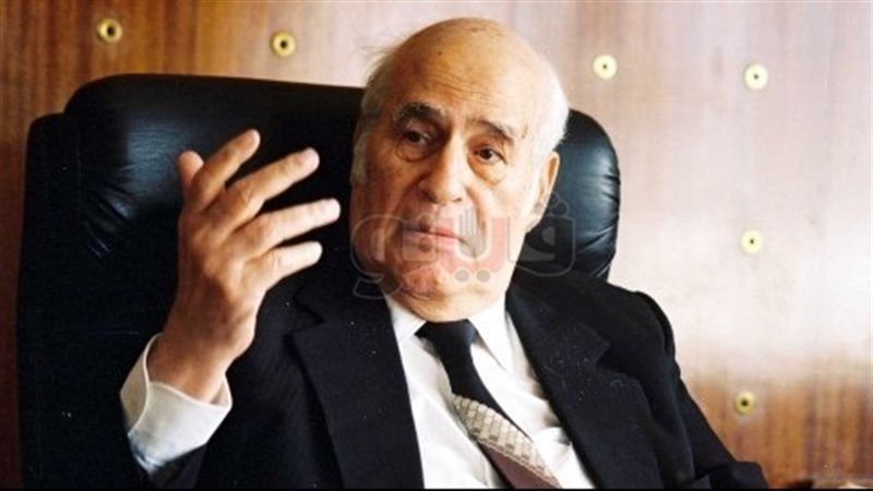 الكاتب مصطفى أمين 