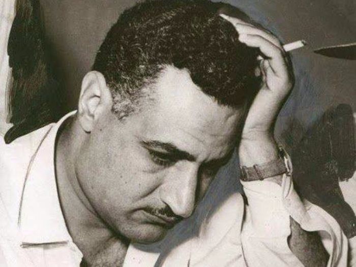 عبد الناصر مفكرا 
