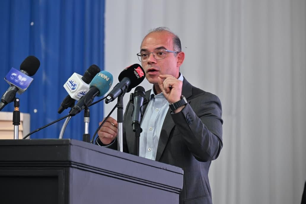 الدكتور محمد فريد، وزير الاستثمار والتجارة الخارجية، فيتو