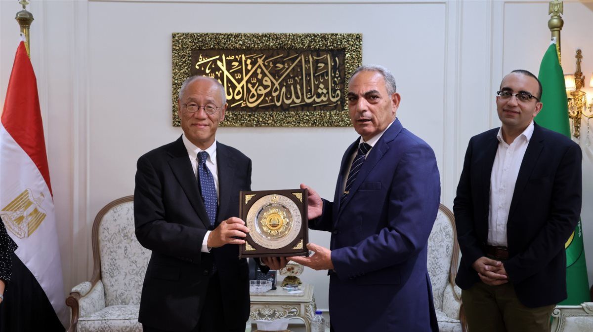 جانب من اللقاء بين الجانبين، فيتو