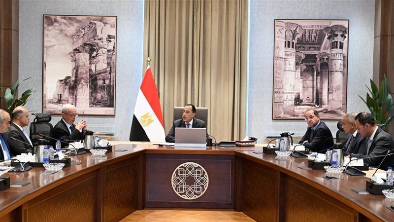 اجتماع برئاسة د.