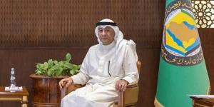 البديوي:
      ماضون
      في
      إنجاز
      مشروع
      سكة
      حديد
      الخليج
      لتعزيز
      التنمية
      والتكامل