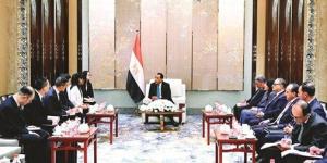 مدبولي:
نستهدف
إنتاج
10
ملايين
م3
يومياً
من
المياه
المحلاة
خلال
السنوات
الـ
5
المقبلة