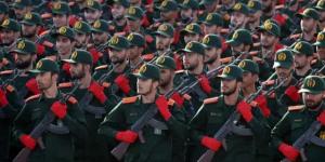 قائد الحرس الثوري الإيراني يحذر الولايات المتحدة وإسرائيل: "أصابعنا على الزناد"