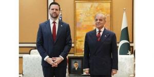 محادثات أميركية ـ إيرانية في إسلام آباد «تعزز الآمال» في السلام الدائم