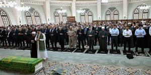 أين يقف الإمام في صلاة الجنازة، وما صفاتها وأركانها في المذاهب الأربعة؟