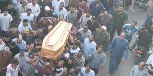 ضحي بحياته لإنقاذ شخصين، أهالي الباجور يشيعون جثمان "شهيد الشهامة" محمد صبحي إلى مثواه الأخير (فيديو)
