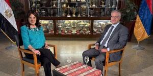 "الأرمن المصريون " مع درية شرف الدين في حديث من مصر علي شاشة الأولى