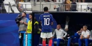 مبابي يقود فرنسا للفوز على تركيا بهدف في دوري الأمم الأوروبية