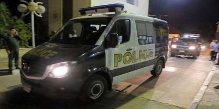 جريمة
      مروعة
      في
      مصر..
      أم
      تذبح
      ابنيها
      القاصرين
      وتقفز
      في
      النيل