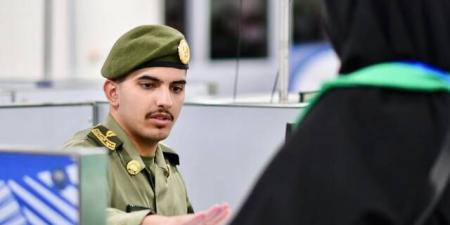 الجوازات
      السعودية:
      تمديد
      مهلة
      مبادرة
      تأشيرات
      الزيارة
      بمختلف
      أنواعها
      30
      يوماً