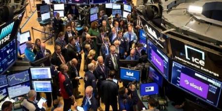 الأسهم
      الأمريكية
      تتراجع
      بفعل
      مخاوف
      تباطؤ
      سوق
      العمل
      وقرارات
      ترامب
      التجارية