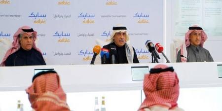 رئيس
      "سابك":
      بدء
      التشغيل
      التجريبي
      لمصنع
      "فوجيان"
      بالصين
      في
      النصف
      الثاني
      لـ2026