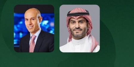البنك
      المركزي
      السعودي
      يبحث
      مع
      "سويفت"
      مستجدات
      أنظمة
      المدفوعات
      العالمية