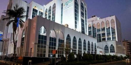 "فقيه
الطبية"
توقع
عقد
إيجار
مع
أمانة
المدينة
المنورة
لإنشاء
كلية
طبية