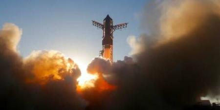 غموض ملكية الأسهم يربك مستثمري "سبيس إكس" قبيل طرحها التاريخي