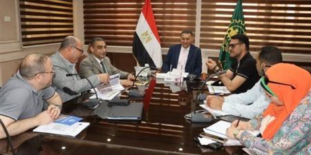 محافظ القليوبية يتابع مشروعات المياه والصرف الصحي