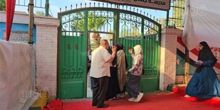 بدء دخول طلاب الثانوية العامة إلى اللجان لأداء امتحاني التربية الدينية والوطنية