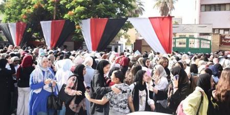 امتحانات الثانوية العامة 2026، بدء امتحان مادة التربية الوطنية
