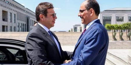 رئيس المخابرات العامة يلتقى نظيره التركي لبحث عدد من القضايا محل الاهتمام المشترك