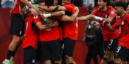 أخبار الرياضة اليوم: الزمالك يسدد مستحقات عدة قضايا ويوضح موقف إيقاف القيد، الأهلي يحسم صفقة من المصري، فيفا يعلن طاقم حكام مباراة مصر وأستراليا