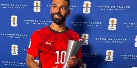 الأسطورة محمد صلاح يتوَّج بجائزة "أفضل لاعب" في مباراة مصر وأستراليا