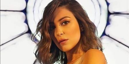 منة شلبي تستعد لتصوير مسلسل "عنبر الموت"