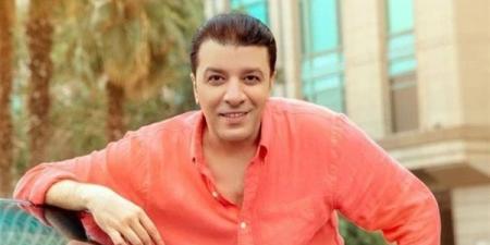 مصطفى كامل يكشف سر لافتة "ممنوع دخول التليفون" داخل نقابة المهن الموسيقية