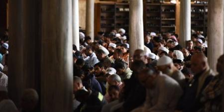 هل إقامة صلاة الجمعة في الزوايا المتقاربة صحيحة؟ الإفتاء تكشف الحكم الشرعي