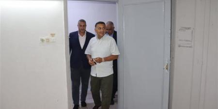 محافظ القليوبية يتفقد أعمال تطوير مبنى التأمين الصحي بمستشفى الشاملة بشبين القناطر