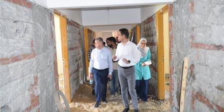 رئيس جامعة بنها يطالب بسرعة انتهاء صيانة المدن الجامعية لاستقبال الطلاب قبل العام الجديد