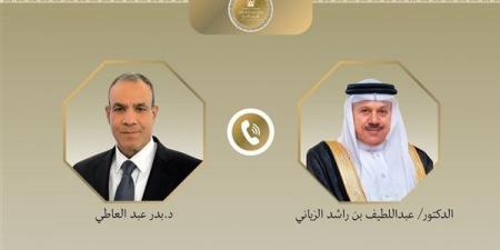وزير الخارجية ونظيره البحريني يشددان على ضرورة ضمان حرية الملاحة في الممرات المائية الدولية