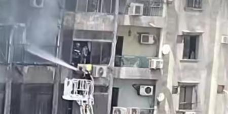 إخماد حريق نشب داخل شقة سكنية في فيصل