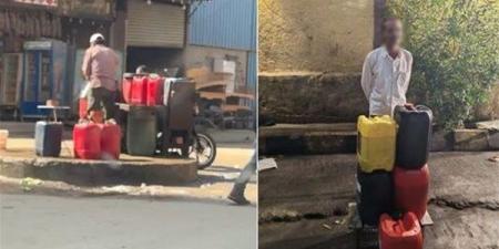 ضبط شخص بتهمة تجميع مواد بترولية لإعادة بيعها بالسوق السوداء في بولاق الدكرور