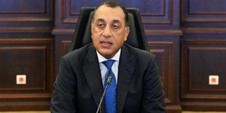 رئيس الوزراء يلتقي أوائل الثانوية العامة