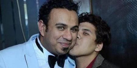 "أبويا اللي رباني"، عمر كمال يوجه رسالة مؤثرة لمحمود الليثي بعد أنباء عن خلاف بينهما