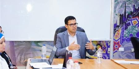نائب محافظ مطروح يفتتح أعمال لجنة تقييم المشروعات بالدورة الرابعة لمبادرة المشروعات الخضراء الذكية