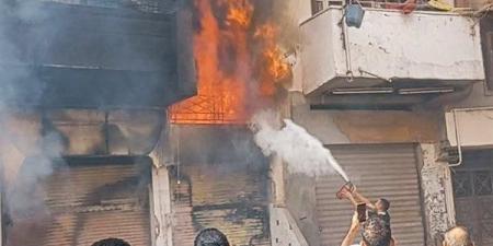 بسبب شاحن محمول، إخماد حريق داخل عقار بسيدي جابر في الإسكندرية دون إصابات