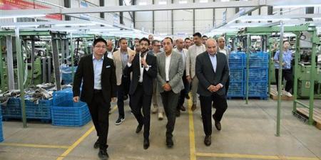 رئيس الوزراء يفتتح مصنع "ليجيالونغ" لصناعة الفرش ومنتجات الأبواب والنوافذ
