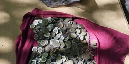 حقيقة سداد مؤخر صداق مطلقة بـ"فلوس فكة" داخل محكمة بسوهاج