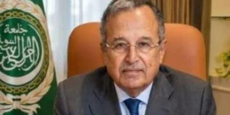 نبيل فهمي يدين محاولة استهداف مكة ويؤكد تضامن الجامعة العربية مع السعودية