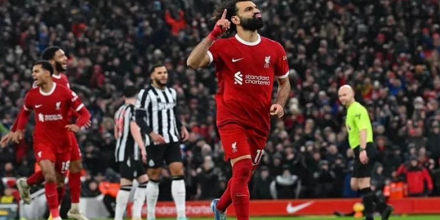 محمد
      صلاح
      يتلقى
      عرض
      احتراف
      لمدة
      "5
      دقائق
      فقط"
      من
      ممثل
      شهير