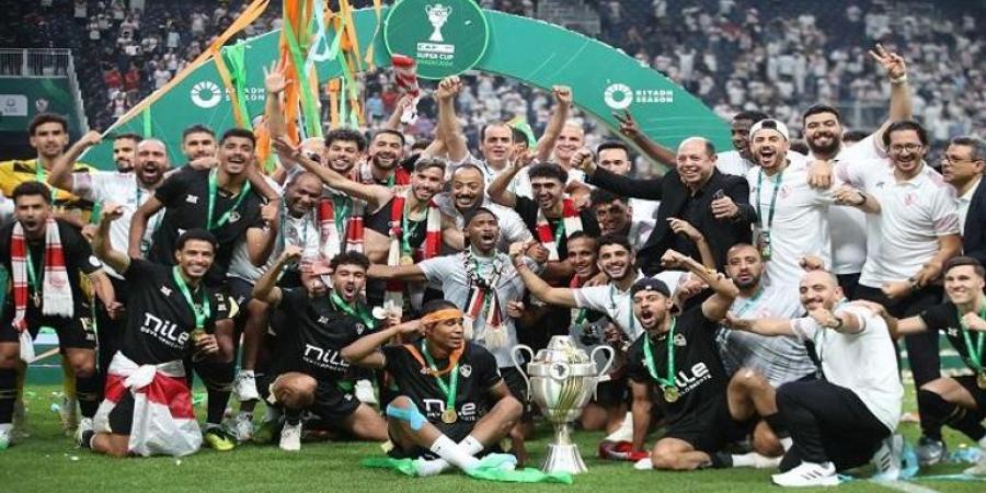 صدمة
      جديدة
      بعد
      الهزيمة
      من
      الأهلي..
      الزمالك
      "محروم"
      من
      جائزة
      السوبر
      الأفريقي