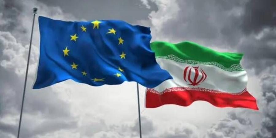 محادثات
      بين
      الترويكا
      الأوروبية‭
      ‬وإيران
      حول
      الملف
      النووي