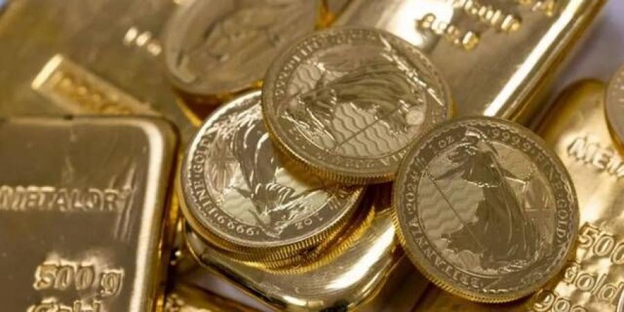 ارتفاع
      أسعار
      الذهب
      مع
      تراجع
      الدولار
      والاتفاق
      التجاري
      الأمريكي
      الأوروبي