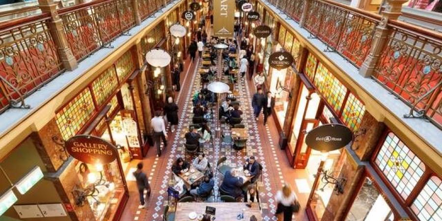 إنفاق
      الأسر
      في
      أستراليا
      أقل
      من
      التوقعات
      مع
      انخفاض
      الخدمات