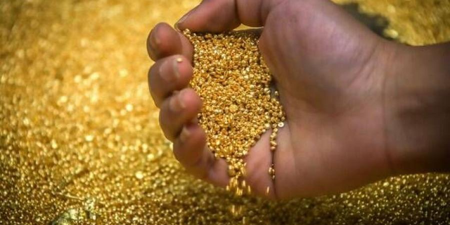 استقرار
      أسعار
      الذهب
      عالمياً
      بنهاية
      تعاملات
      الجمعة
      مع
      تراجع
      أسبوعي
      3%