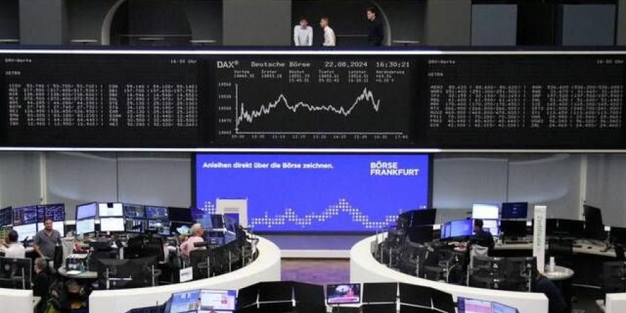 تباين
      الأسواق
      الأوروبية..
      طموحات
      الفائدة
      تصطدم
      بمخاوف
      تقييمات
      شركات
      التكنولوجيا